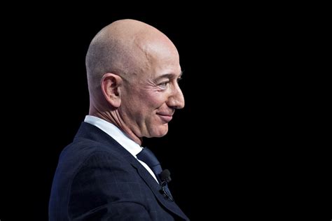 What is jeff bezos net worth? Jeff Bezos is first person ever with US$200 billion net worth | CBR