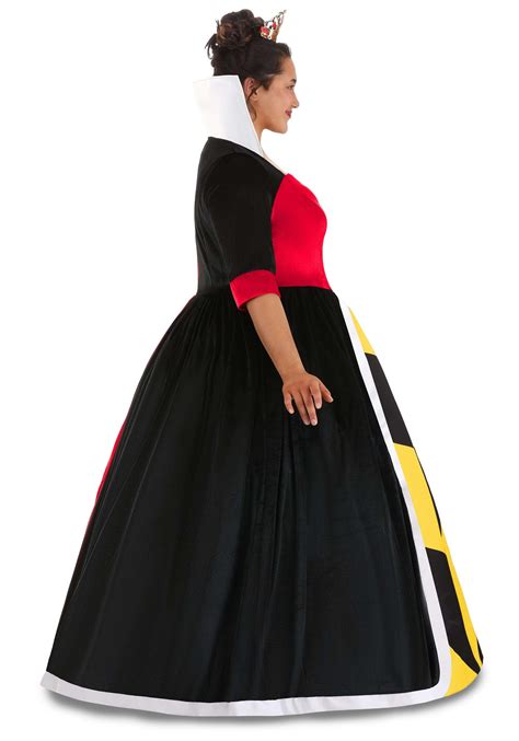 Women S Plus Size Deluxe Disney Queen Of Hearts Costume Alice In Wonderland Costumes