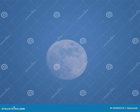 A Full Moon On The Night Full Moon Glowing Stock Photo Image Of Moon