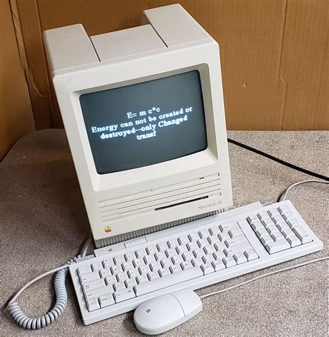 Vintage 1987 Apple Macintosh Se 25 Ram Booting 20mb Scsi Hd Keyboard