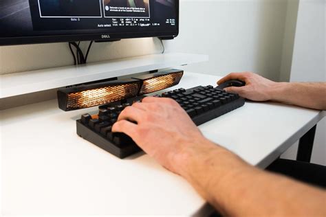 Keyboard Hand Heater Uses Infrared To Keep Your Fingers Toasty