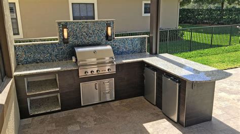 9 Reasons Why You Need An Outdoor Kitchen US Brick And Block