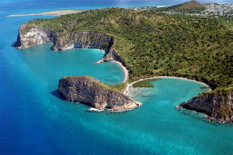 Although france has indubitable administrative control of the territory and it is part of the territory of the eu, comoros claims the island as one of the autonomous islands of comoros. Tauchen auf der Insel Mayotte, Tauchangebote Hotel Le ...