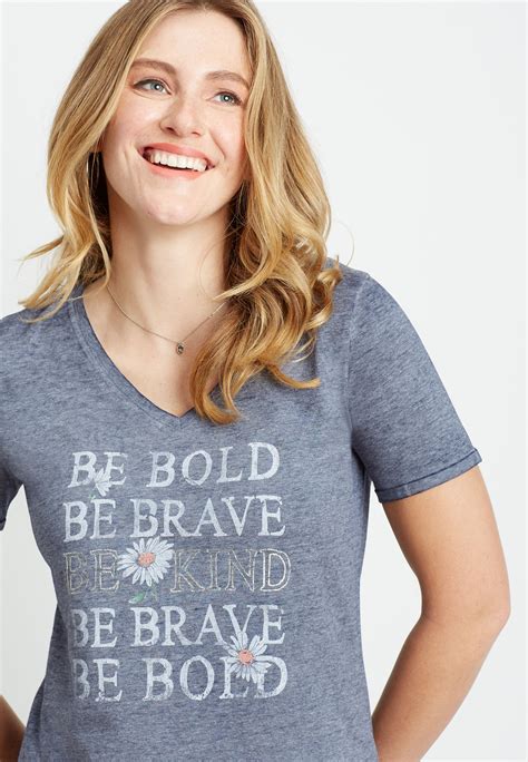 Blue Be Bold Graphic Tee in 2021 | Tops for women trendy, Womens trendy tops, Trendy sweaters