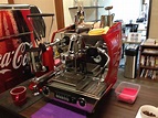 威凱自動化 - CLBC 進了一台超讚的咖啡機 這個是要操死我們的意思嗎? 繼續努力接案吧 各位