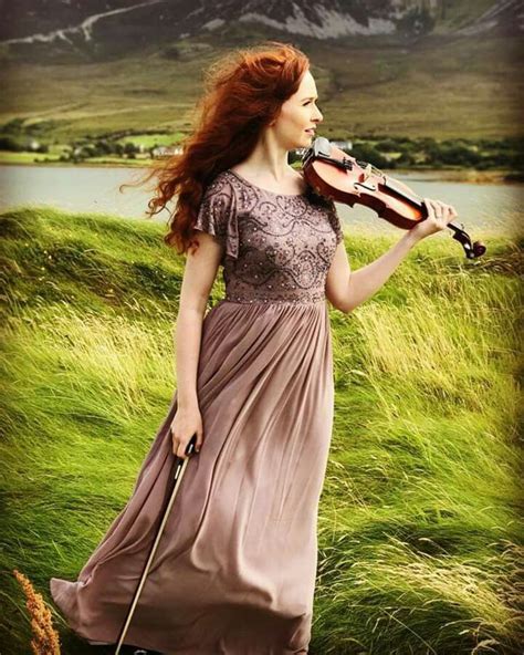 Tara Mcneill Of Celtic Woman In Celtic Thunder Celtic Irish Eyes