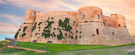 Ferienhäuser in ortona günstig privat mieten. Abruzzo. Ortona, hai mai visitato il meraviglioso Castello ...