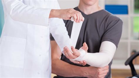 Minneapolis Police Employee Health Insurance To Cover All Hand Injuries