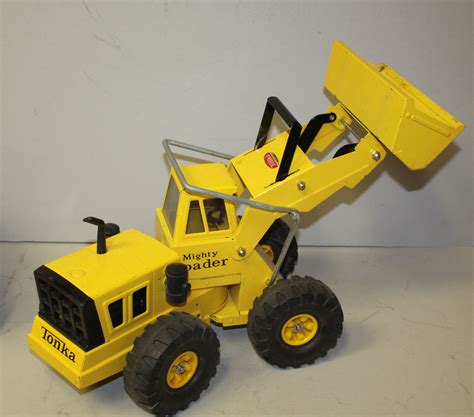 Bargain John S Antiques Tonka Metal Mighty Loader Toy Truck Vintage Metal Construction Vehicle