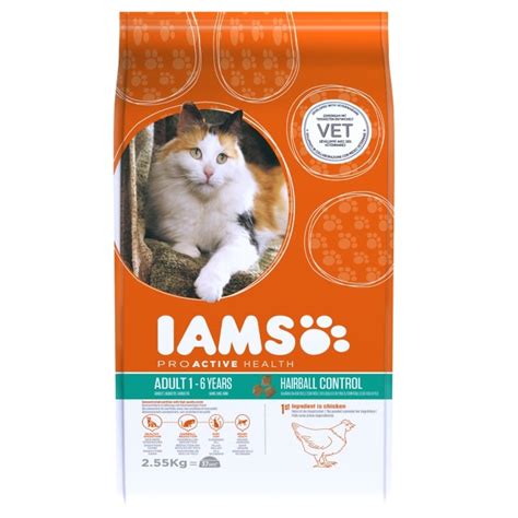 This is a formula that is designed to not only help your pet digest hairballs, but to also keep their weight at a manageable level. Iams Adult Cat Hairball Control Cat Food 2.55kg | Feedem