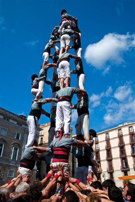 Castellers Barcelona Editorial Stock Photo Image Of Castellers 16224648