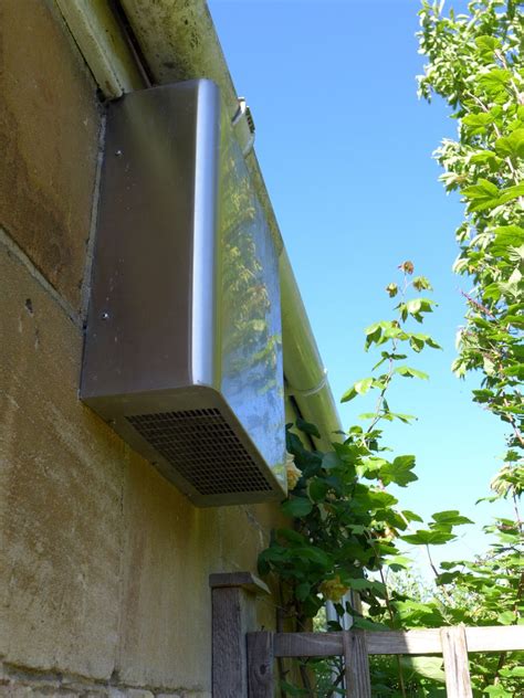 Kitchen extractor fans, otherwise known as kitchen or exhaust hoods are a great ventilation option for stove tops. Kitchen Appliances - Style Within