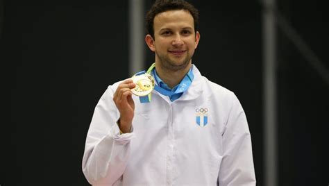 Procedente de un país sin tradición alguna en el bádminton, y desde el puesto 59 de la clasificación mundial. Kevin Cordón habla en TodoDeportes La Entrevista de su ...