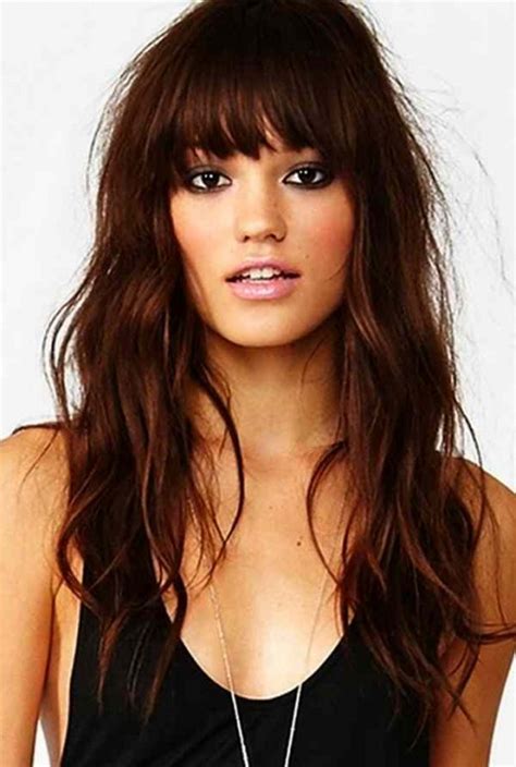 Bangs (north american english), or a fringe (british english), are strands or locks of angled or asymmetrical bangs: 15 Best Hairstyles For Oval Faces - YusraBlog.com