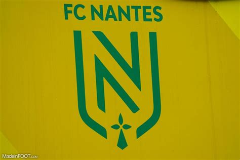 De această dată, jucătorul de 22 de ani a marcat chiar în poarta favoritei la titlu, benfica lisabona! Mercato - Nantes : une offre formulée pour un ...