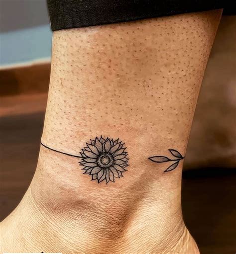 31 Small Flower Ankle Tattoos For Women Ankel Tattoos Cute Ankle