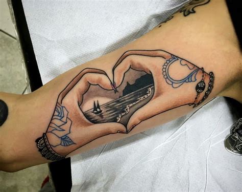 Tattoo Ideas Hand Heart Tattoo Tattoos Picture Tattoos