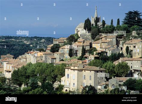 Village Of Bonnieux Vaucluse Luberon France Europe Stock Photo