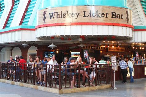 11 Great Places to People Watch on Fremont Street | Fremont street