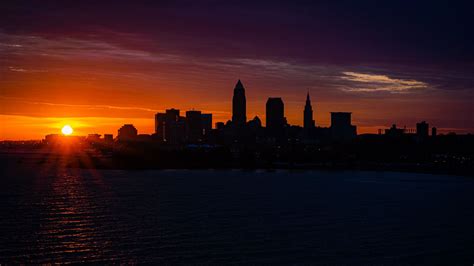 Download Wallpaper 1920x1080 City Silhouette Buildings Sunset Water
