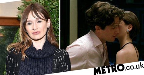 Emily Mortimer Got Hives On The Set Of Notting Hill And No One Spoke To