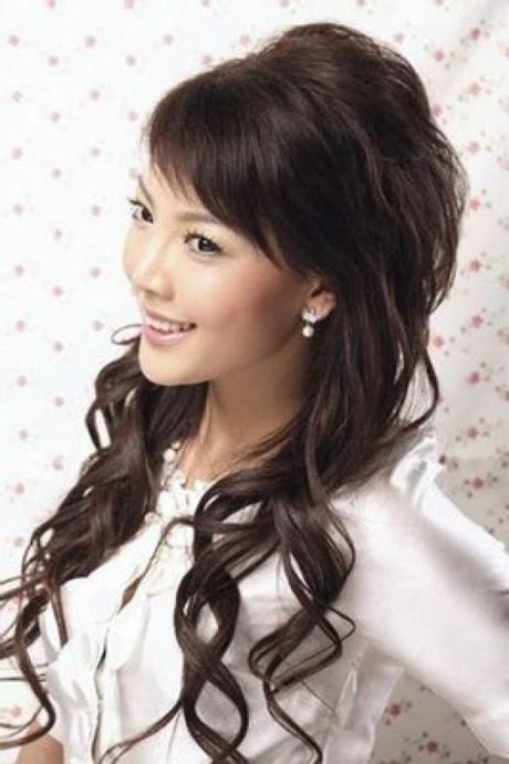 Cute Hairstyles For Long Wavy Hair Style And Beauty