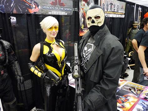 heroes of the north hornet marie claude bourbonnais and black terror comic con cosplay