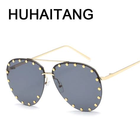 Huhaitang Luxury Aviator Sunglasses Women Metal Rivets Men Pilot Sun