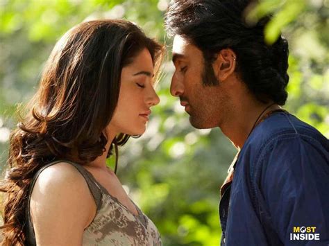 10 Hints To Know That You Are In A Right Relationship Rockstar Bollywood Couples Romantic Movies