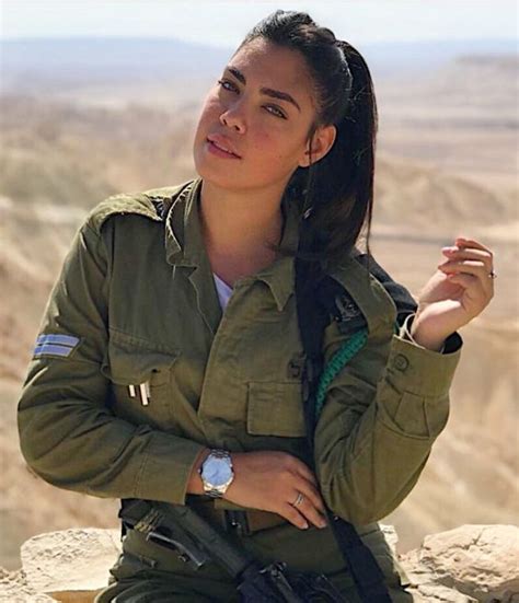 Beautiful Women In Israel Defense Forces Idf Army Girls Israel Military Women Israeli