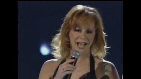 Because Of You Reba Mcentire And Kelly Clarkson 2007 Youtube