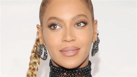 beyonce gives birth to twins