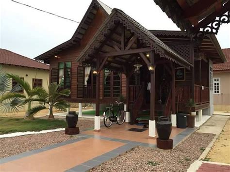 Rumah panggung kayu atap multifungsi. Design Rumah Kampung Yang Dimodenkan | Blog Sihatimerahjambu
