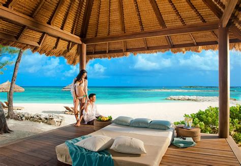 Sandals Royal Bahamian All Inclusive Resort Couples Only Precios