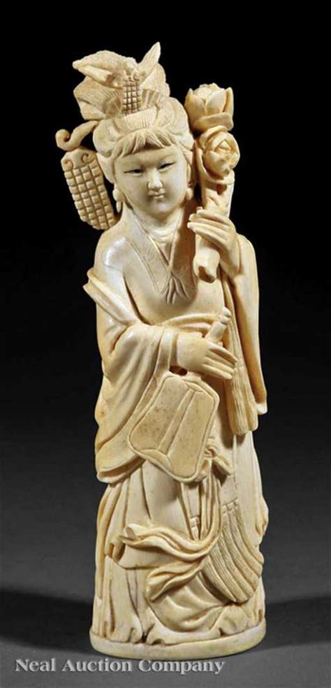 0581 A Chinese Ivory Figure Of A Beauty