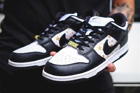 Detailed Images Of The Supreme X Nike Sb Dunk Low Black Stars Have