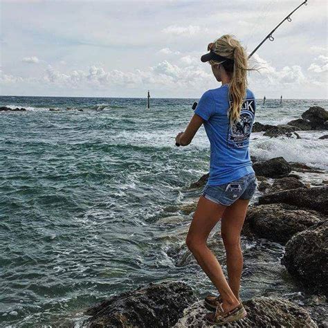 Brooke Thomas Fishing Girls Perfect Woman Women