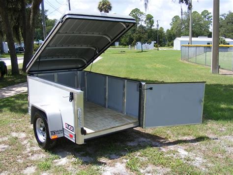 Small Enclosed Trailer Used