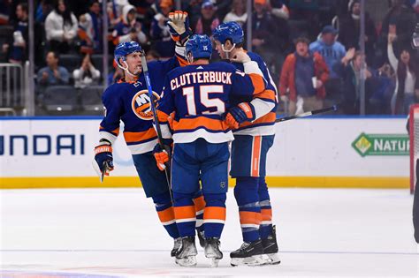 Islanders Offseason Roster Breakdown Who Stays Who Goes The Athletic