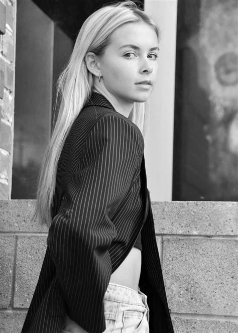 Tayla Harvey — Finesse Models