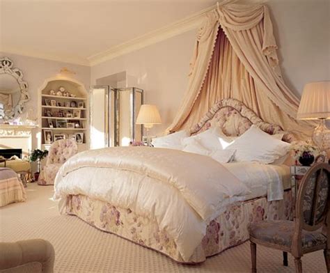 Check spelling or type a new query. Beautiful Bedrooms Fabulous luxury bedroom, beige, gold ...