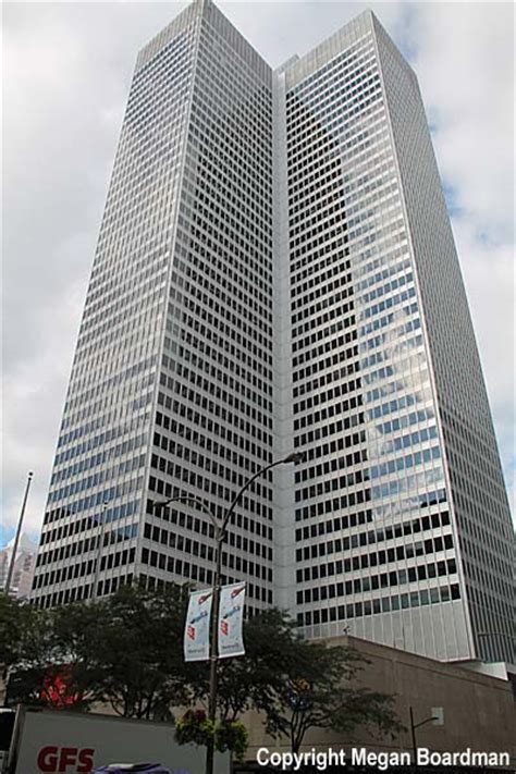 Rbc centre 155 wellington st w toronto, ontario m5v 3k7. Royal Bank Building, Place Ville Marie, Montreal, Canada
