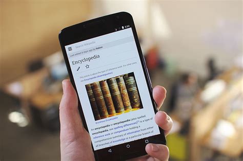 Filewikipedia Encyclopedia Article On A Large Android Phone 2015 04