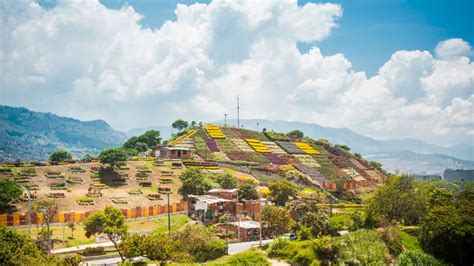 How One Medellín Neighborhood Transformed From Landfill To Thriving