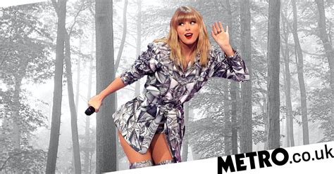 Taylor Swift Folklore First Album Sell 1million Copies In Us In 2020 Metro News
