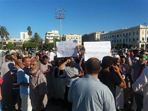 Libyans Massed In Public Squares To Protest French Intervention