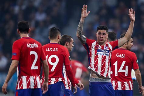Ev sahibi real madrid ise bu gole 29. Telegraph: Chelsea scouting Atletico Madrid defender as Lampard looks to improve the back line ...