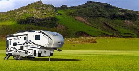The 12 Most Impressive Small Fifth Wheel Campers For Light And