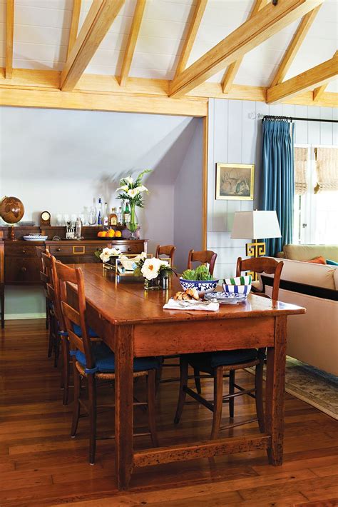 House Tour A 1940s Cottage With A Modern Traditional Mix Cottage