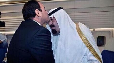 what s in a kiss sisi s ‘peck of respect goes viral al arabiya english